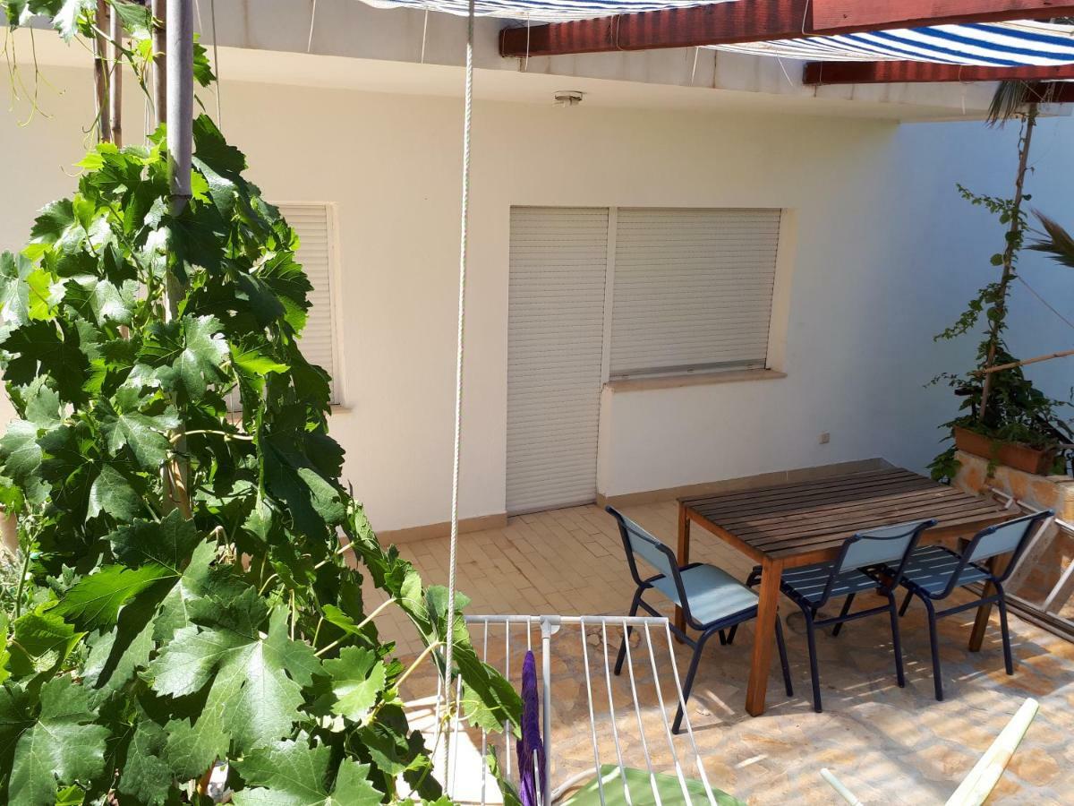 Apartments Luki โตรกีร์ ภายนอก รูปภาพ